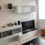 Rosa - Renovated House Overlooking The Sea Pensjonat 3*