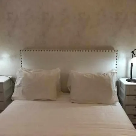 Rosa - Renovated House Overlooking The Sea Funchal (Madeira)